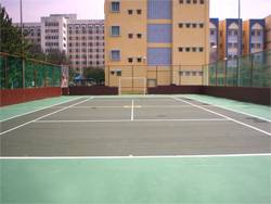 Straight view of tennis court cum futsal court in University Islam