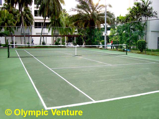 one tennis court for No. 1 Persiaran Gurney condominium