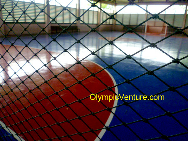 Futsal courts in Taman Tasik cyberjaya using Olymflex Seamless Fiber-reinforced PU system rubberized Floor